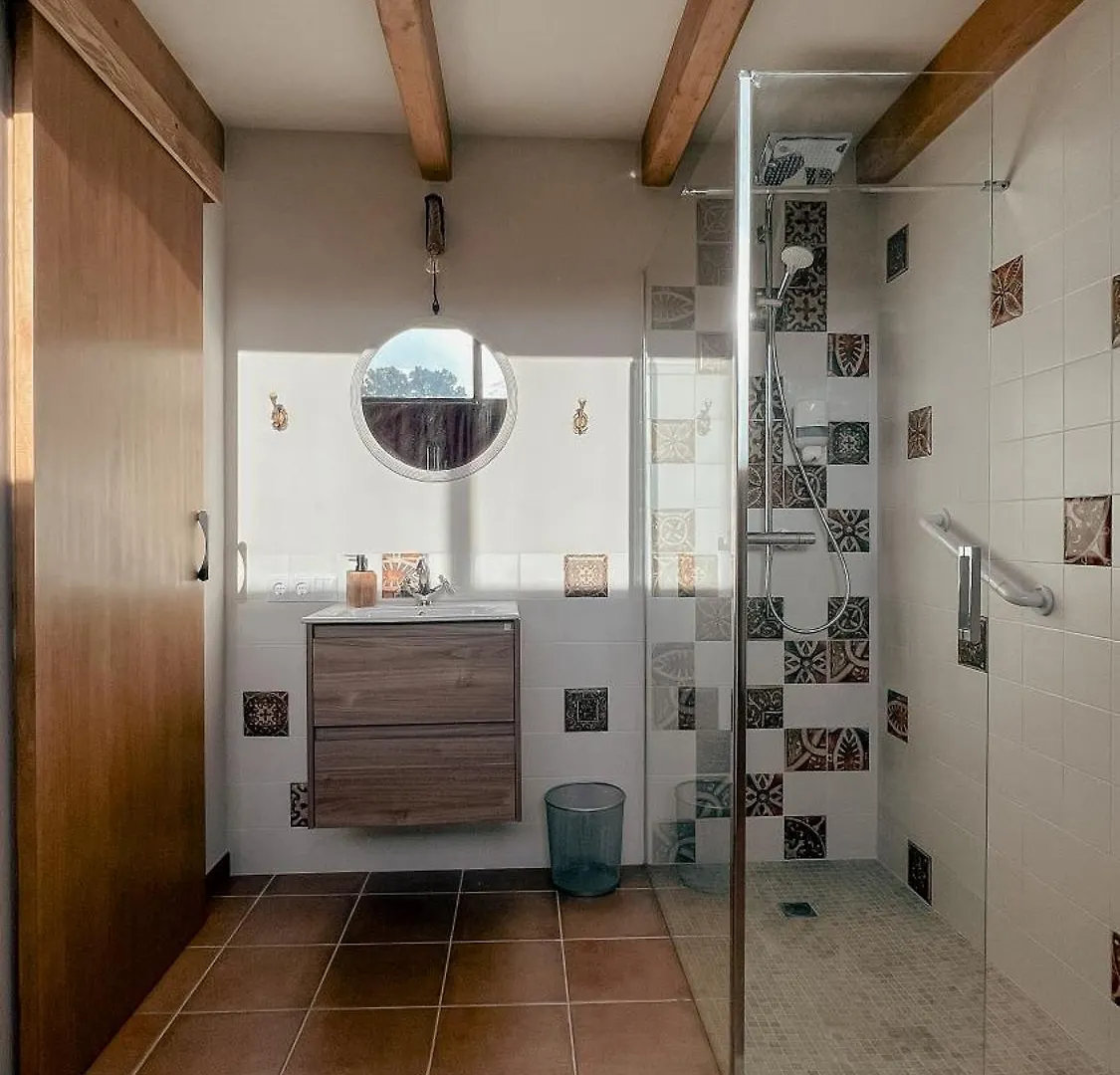 Riudellots de la Creu Mas Tulsa Casa Rural Girona إسبانيا